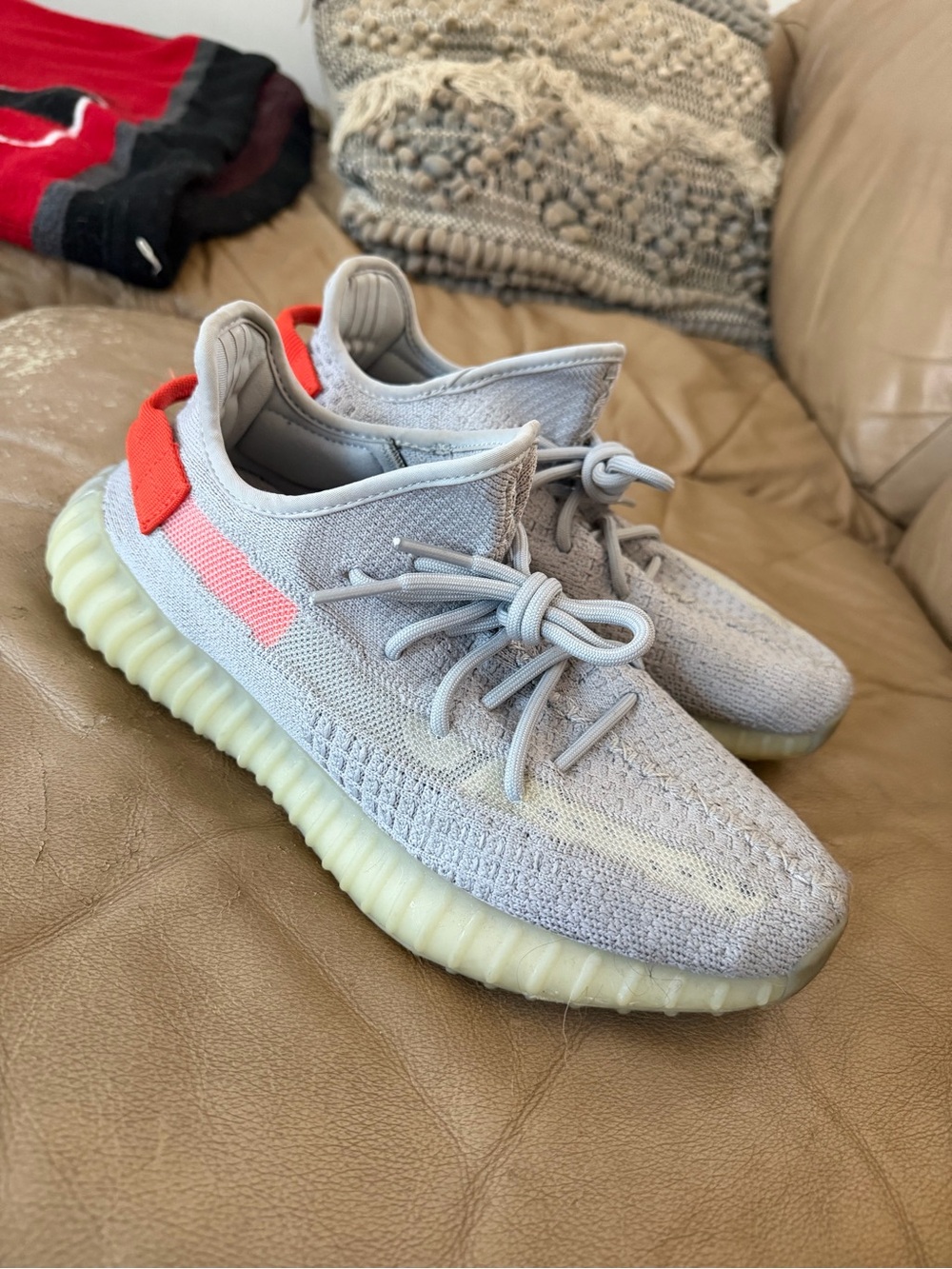Adidas Yeezy Boost 350 V2 ‘Tail Light’